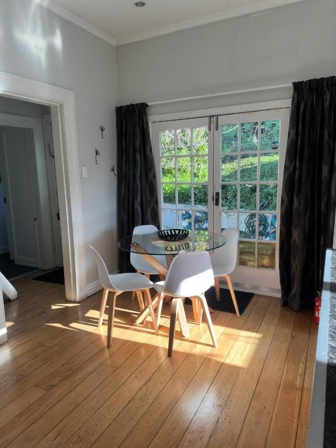 Renwick In The City Nelson, 10Min Walk To City Centre, Full Kitchen, Fast Fibre Wifi, Drive 13Min To Airport, 5Min To Hospital, Quiet Street, Dog Friendly 외부 사진