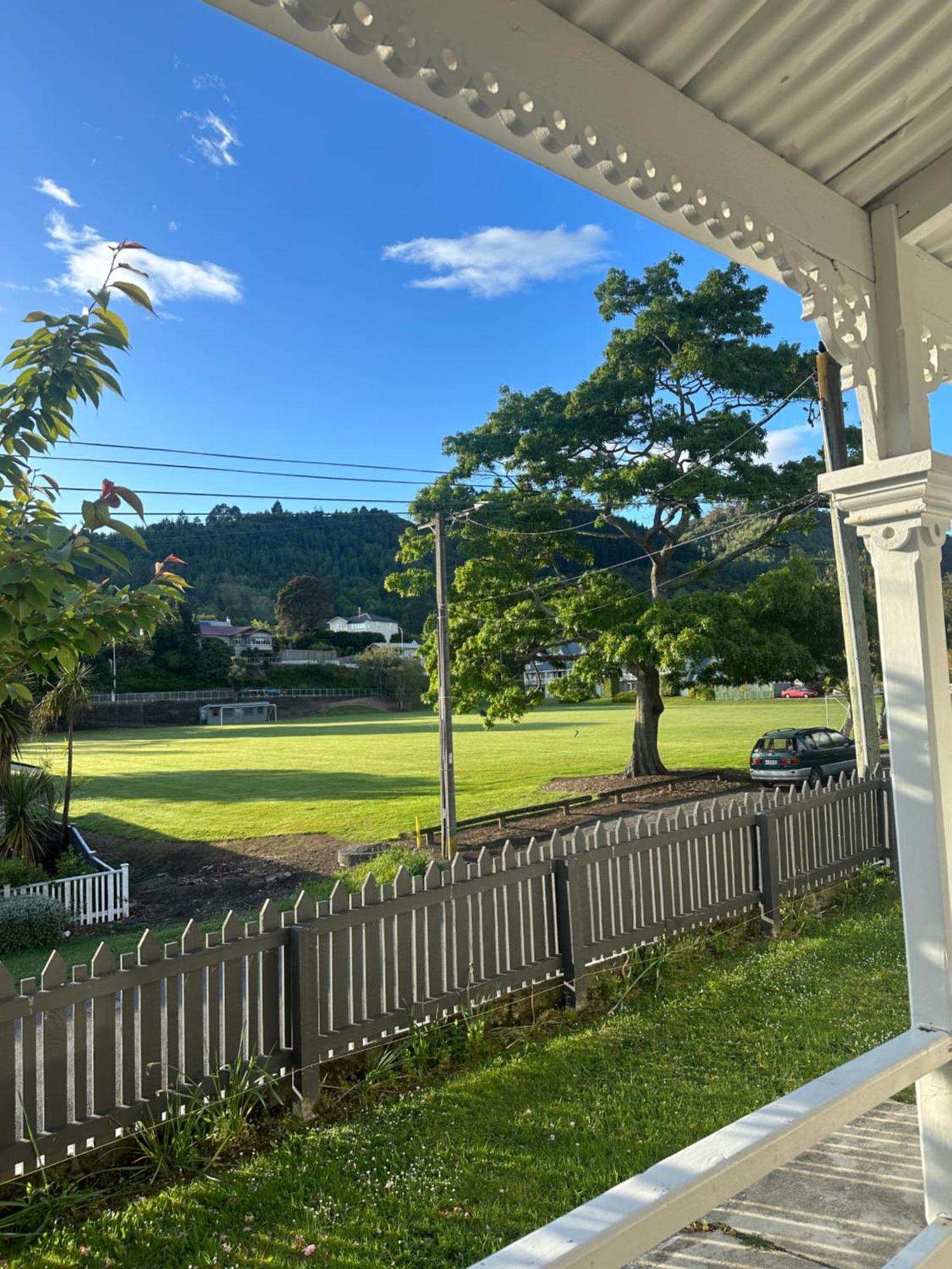 Renwick In The City Nelson, 10Min Walk To City Centre, Full Kitchen, Fast Fibre Wifi, Drive 13Min To Airport, 5Min To Hospital, Quiet Street, Dog Friendly 외부 사진