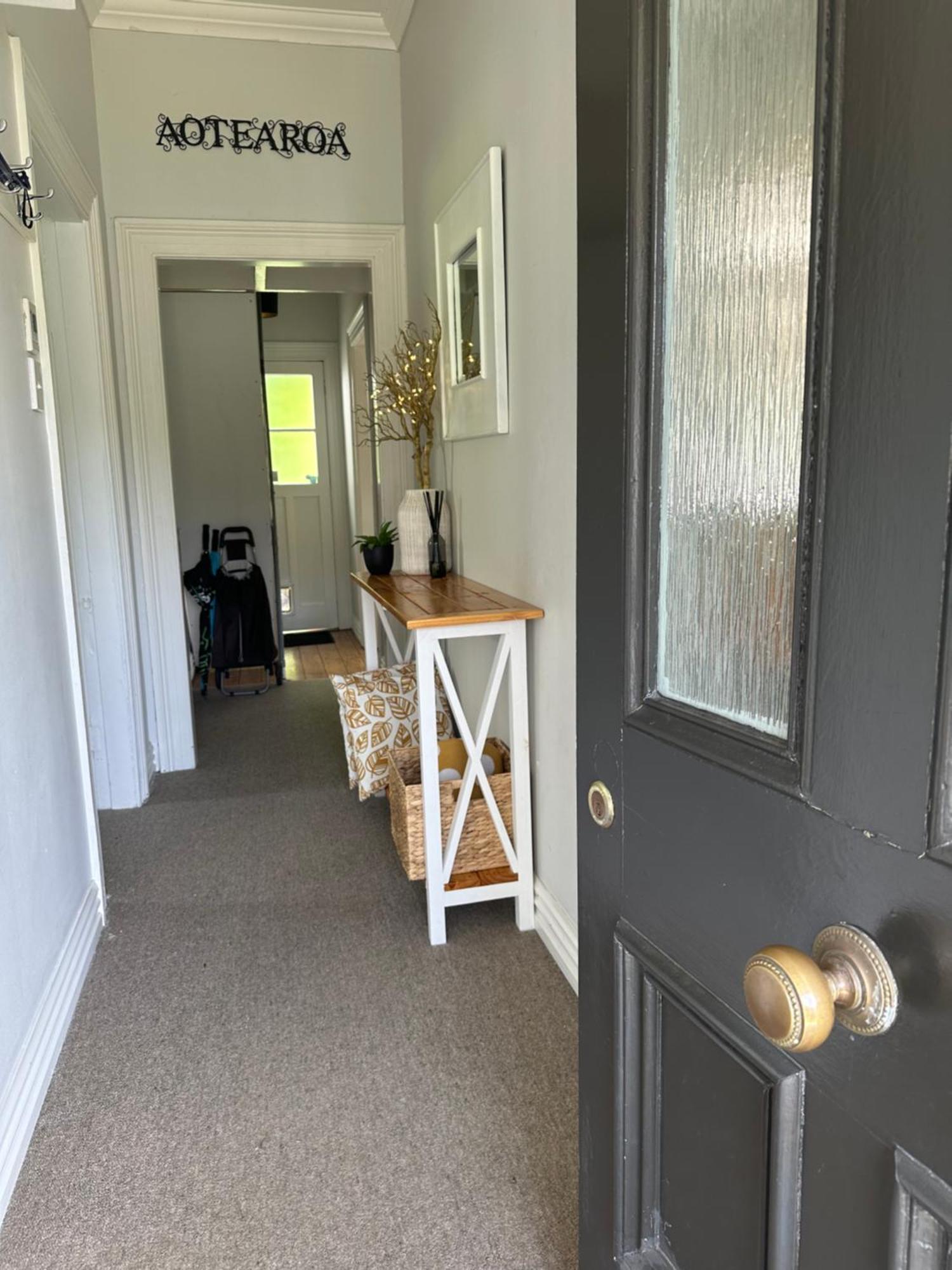Renwick In The City Nelson, 10Min Walk To City Centre, Full Kitchen, Fast Fibre Wifi, Drive 13Min To Airport, 5Min To Hospital, Quiet Street, Dog Friendly 외부 사진
